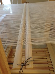 Lease sticks across the warp