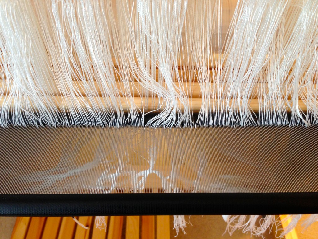 Sleying 22.5 dent per inch reed