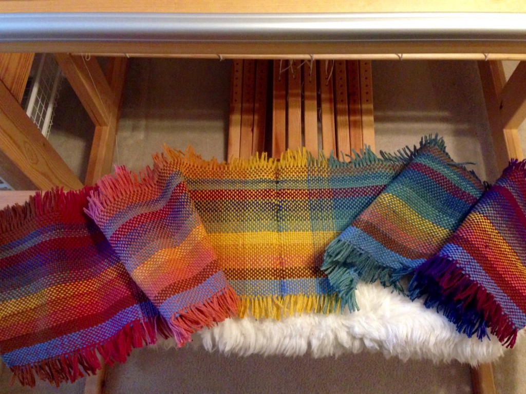 Double weave fold revealed in sample piece.