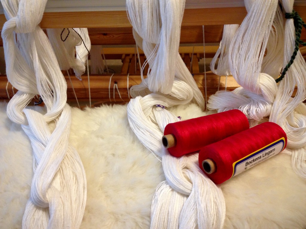 White cottolin and red linen.